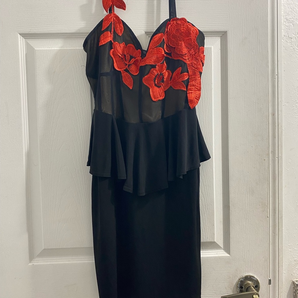 Black Mini Dress With Red Floral Corset Top Peplum Waist Size Small Fitted